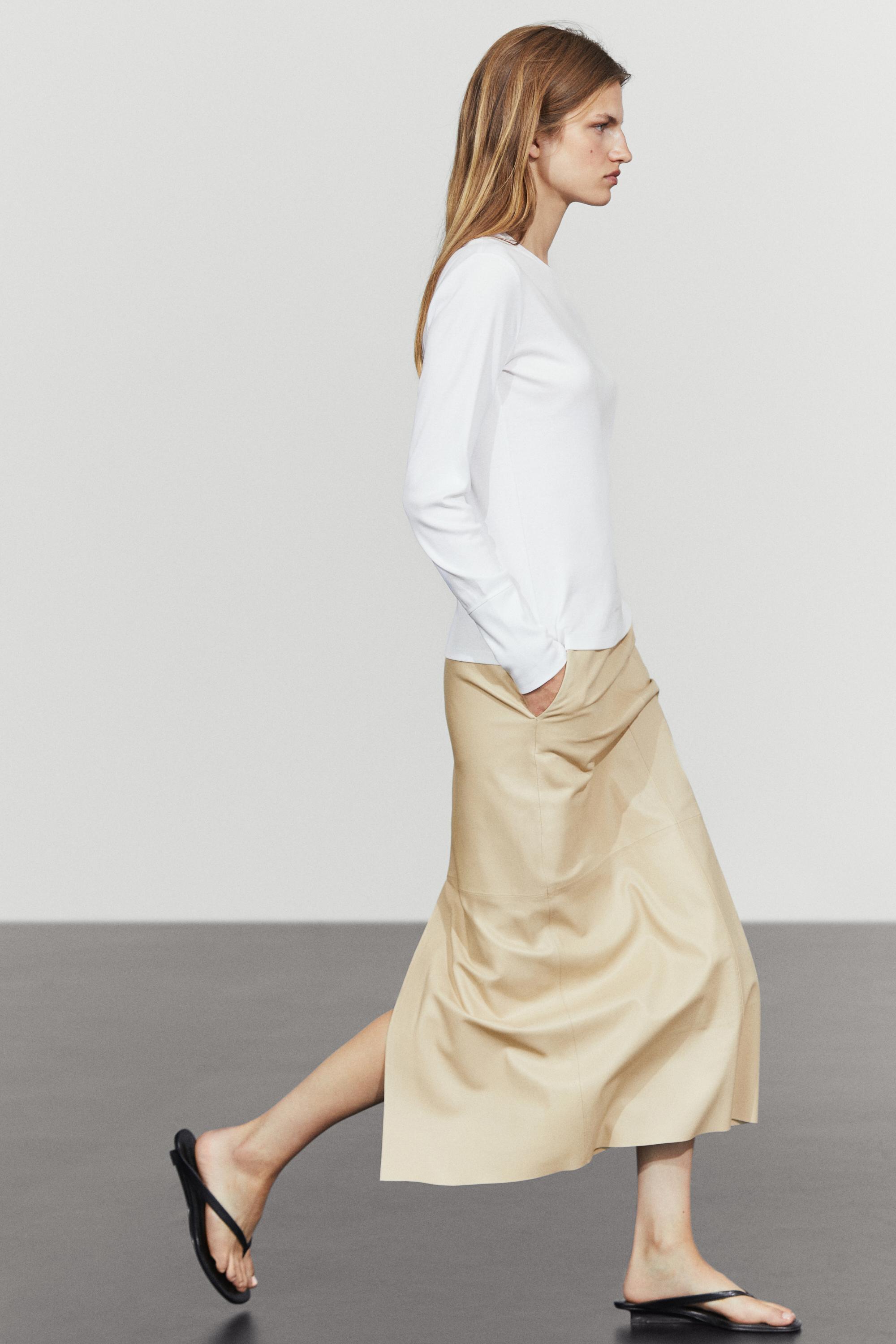 Jupe midi en cuir nappa